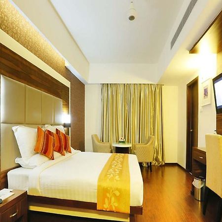 Hotel Moonlit Regency Thodupuzha Eksteriør billede