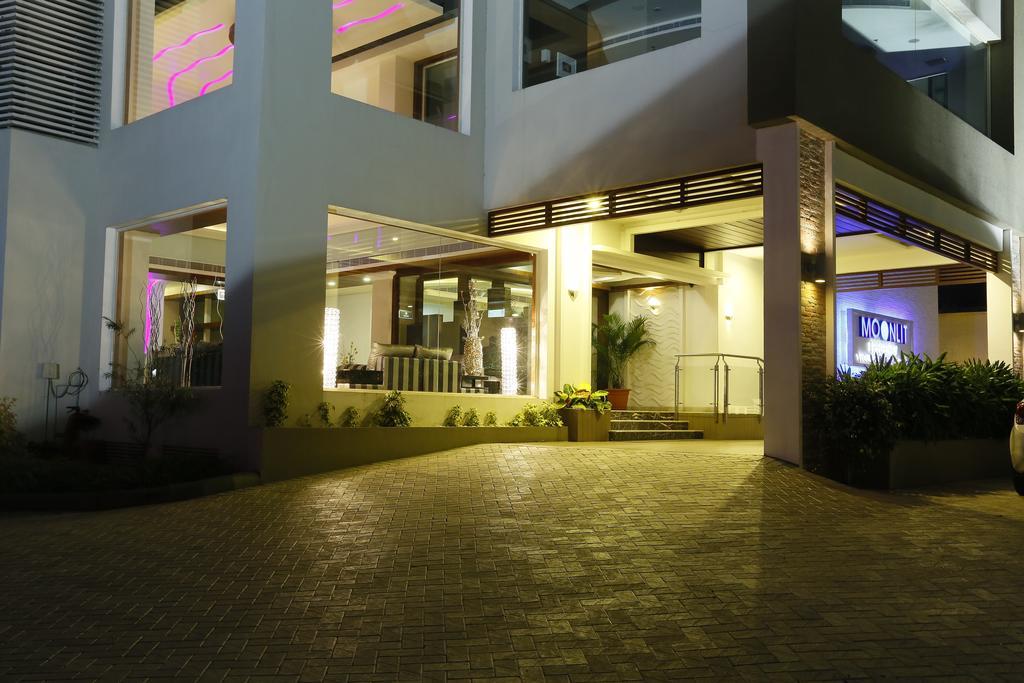 Hotel Moonlit Regency Thodupuzha Eksteriør billede