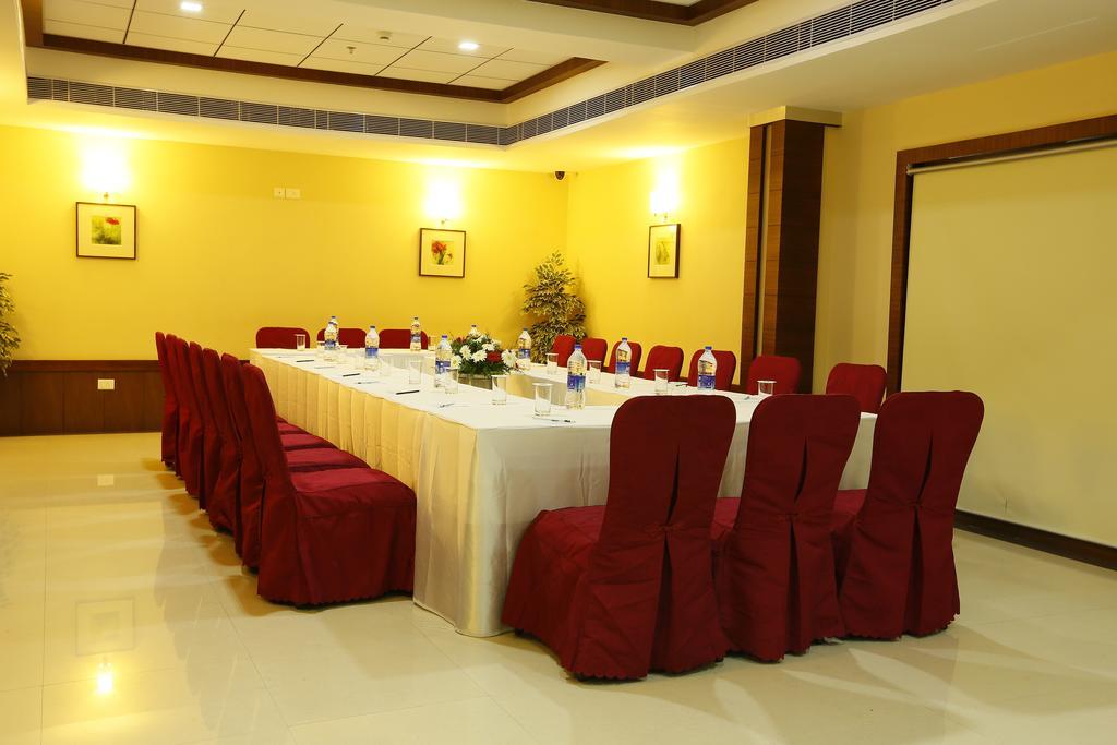 Hotel Moonlit Regency Thodupuzha Eksteriør billede