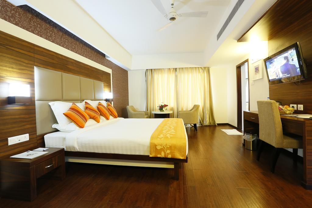 Hotel Moonlit Regency Thodupuzha Værelse billede