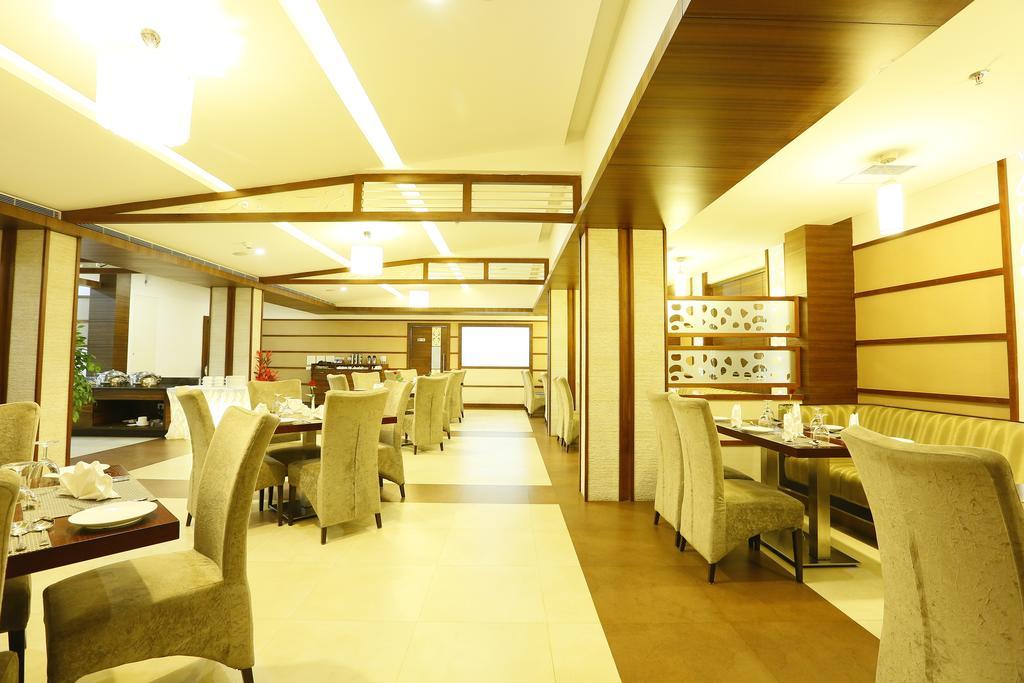 Hotel Moonlit Regency Thodupuzha Eksteriør billede
