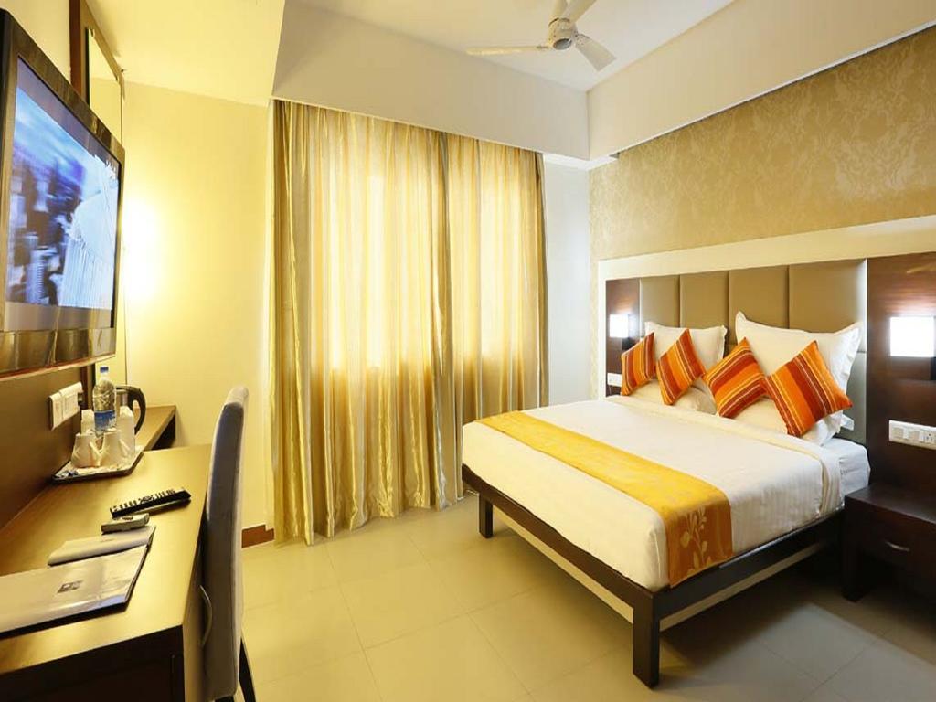 Hotel Moonlit Regency Thodupuzha Eksteriør billede